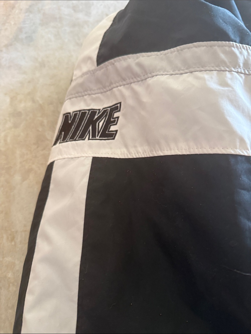 Men's Nike windbreaker - Picture 4 of 5